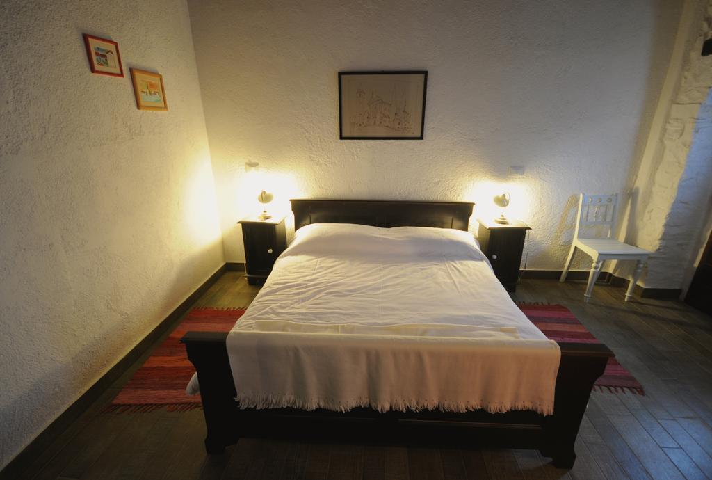 Holiday Homes Poli Svetega Antona Gračišće Ruang foto