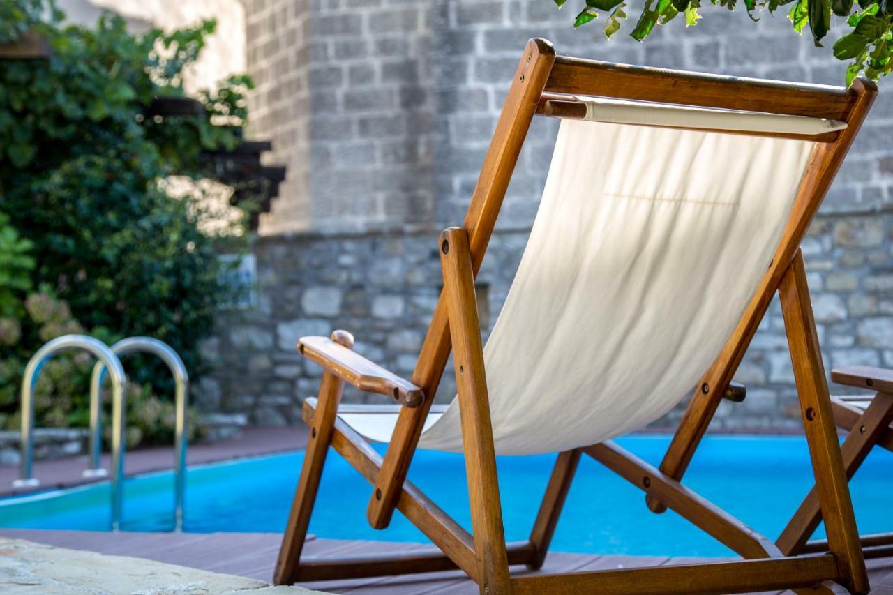 Holiday Homes Poli Svetega Antona Gračišće Bagian luar foto
