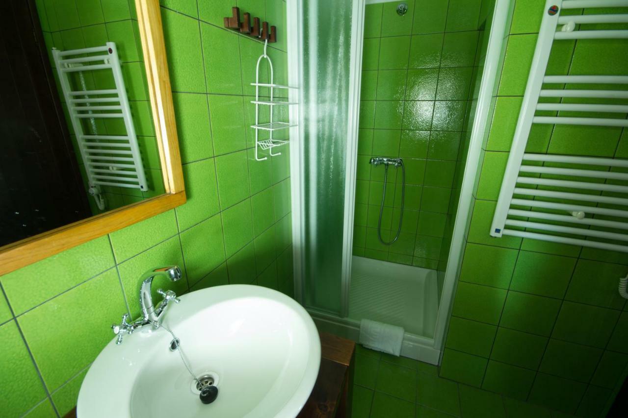 Holiday Homes Poli Svetega Antona Gračišće Bagian luar foto