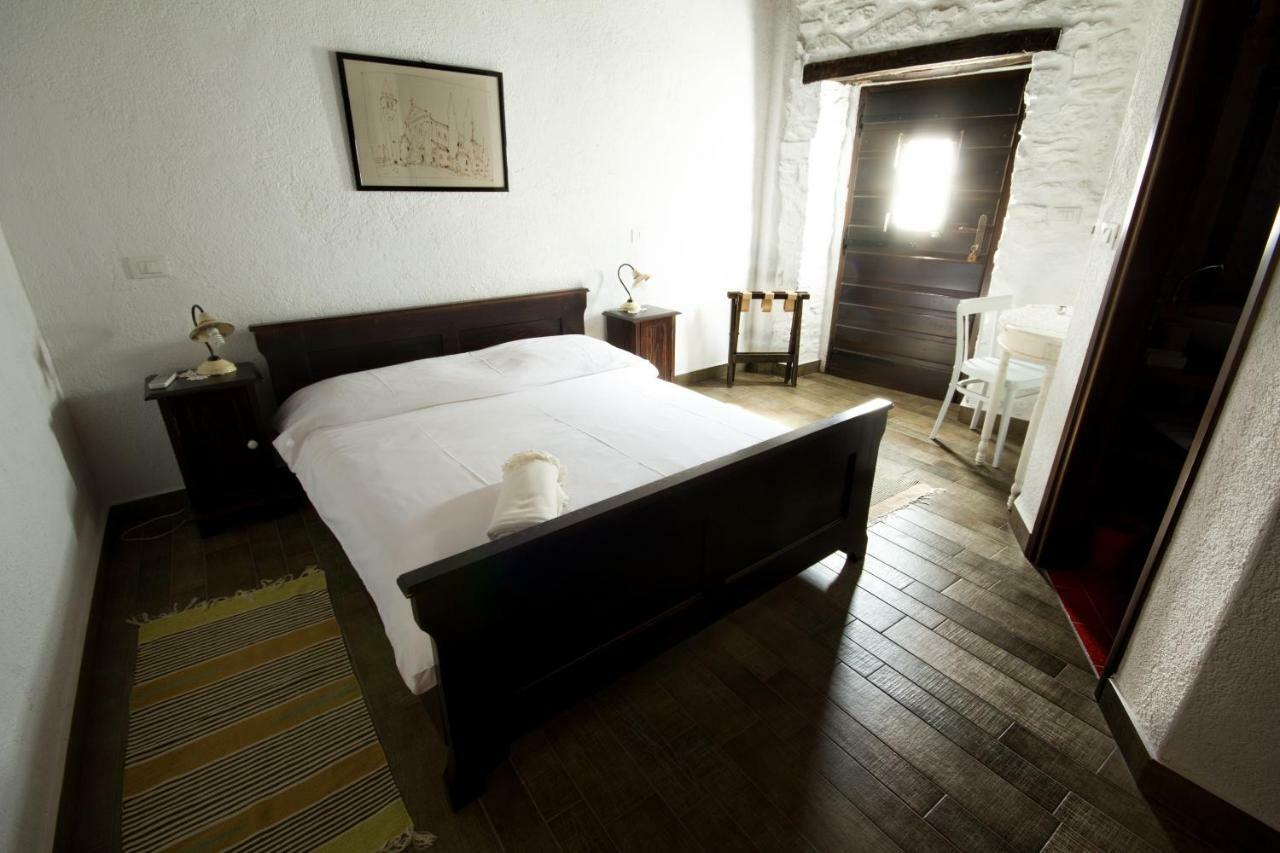 Holiday Homes Poli Svetega Antona Gračišće Bagian luar foto